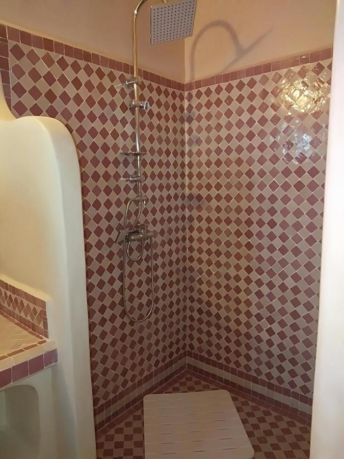 Riad Les Jardins De เมอร์ซูกา ภายนอก รูปภาพ