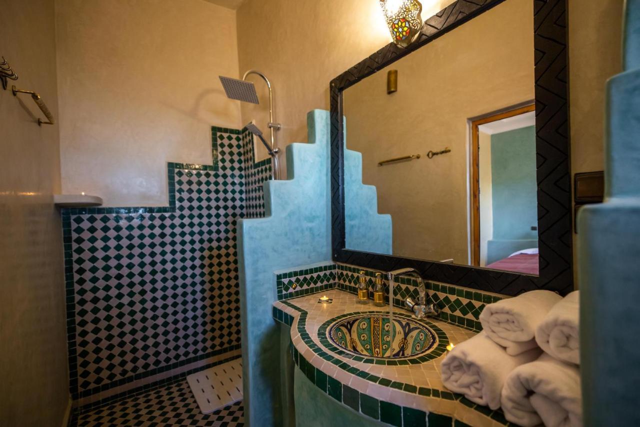 Riad Les Jardins De เมอร์ซูกา ภายนอก รูปภาพ