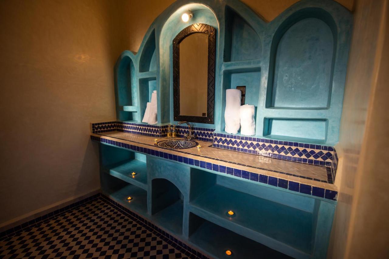 Riad Les Jardins De เมอร์ซูกา ภายนอก รูปภาพ